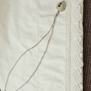 VTG Silver & Crystal Keyhole Heart Pendant w Chain 10” & Pendant .75”